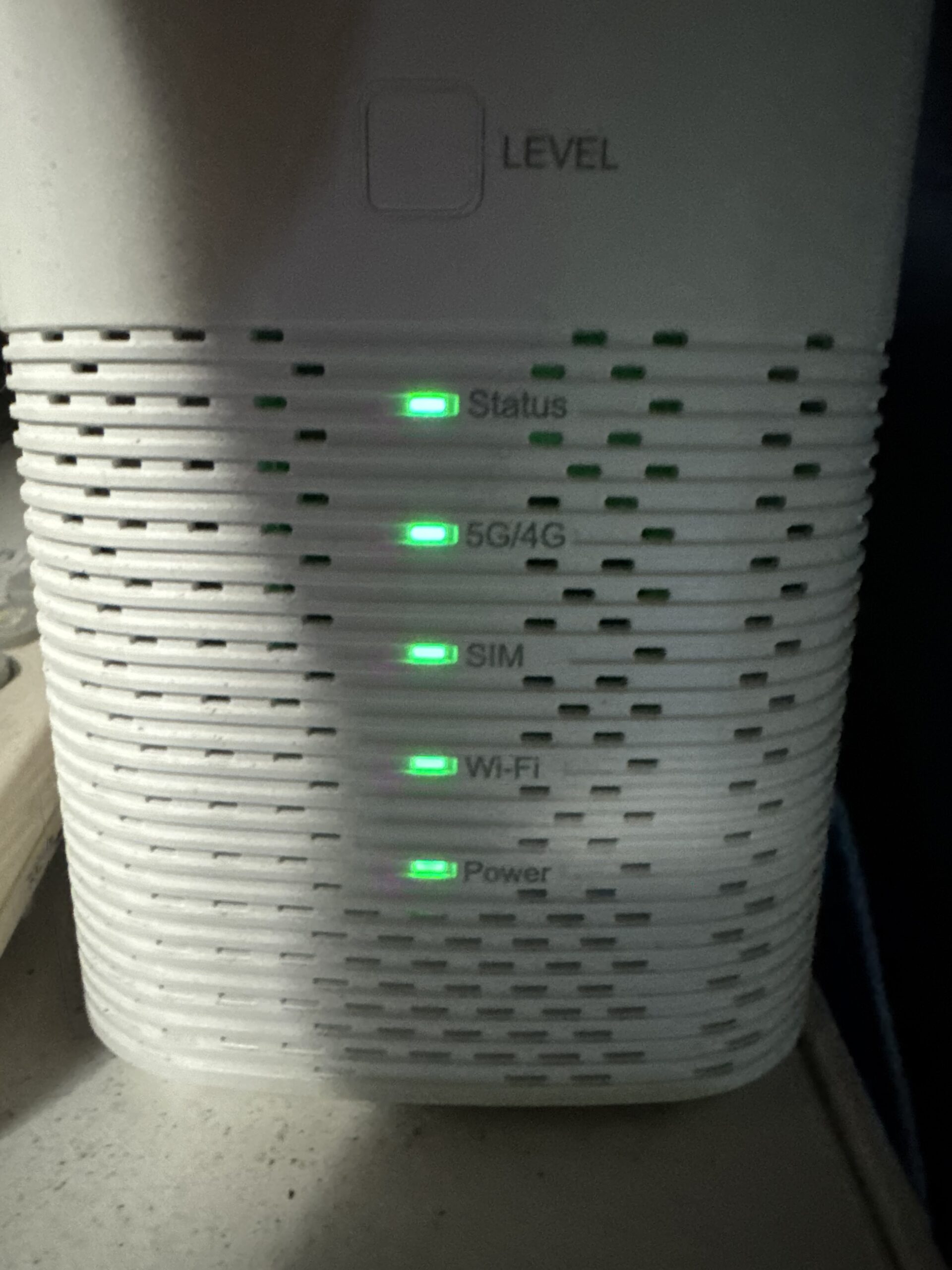 SoftBank Airルーターのランプ状態 全て緑点灯